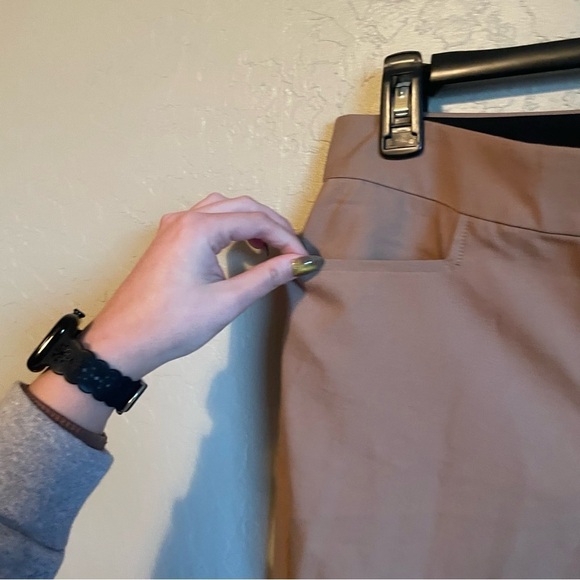 Express Camel Editor Slacks Trousers - Picture 7 of 9